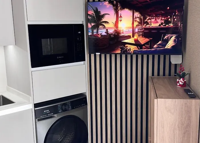 Americas 200a Апартаменты